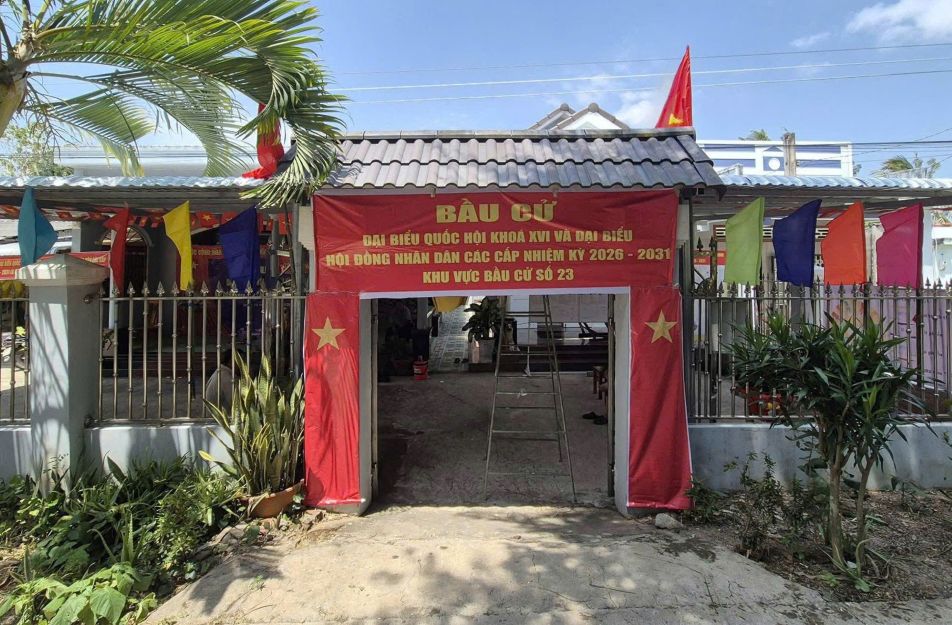 Khu vực bỏ phiếu số 23 tại nhà ông Lâm Ương phục vụ 837 cử tri ở ấp Tiếp Nhựt. Ảnh: Hồng Tài