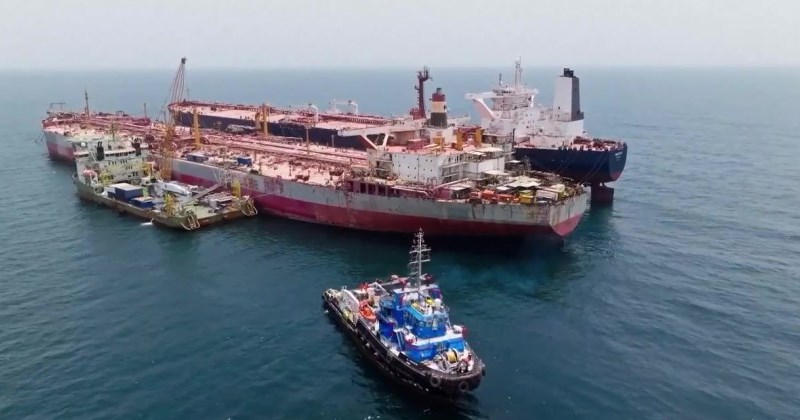 Ả Rập Xê Út chuyển hướng khỏi Hormuz, 27 siêu tàu chở dầu đến Biển Đỏ