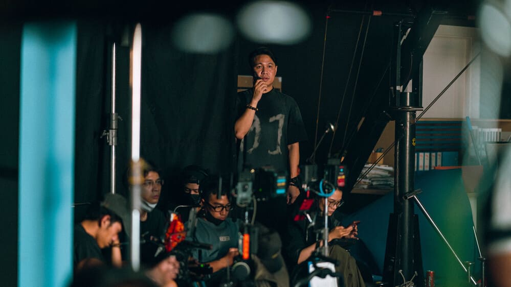 Le producteur Quốc Bảo TKM participe au projet de film "Cao thủ Bi-a" du groupe créatif 197 Vlog. Photo: Personnage fourni