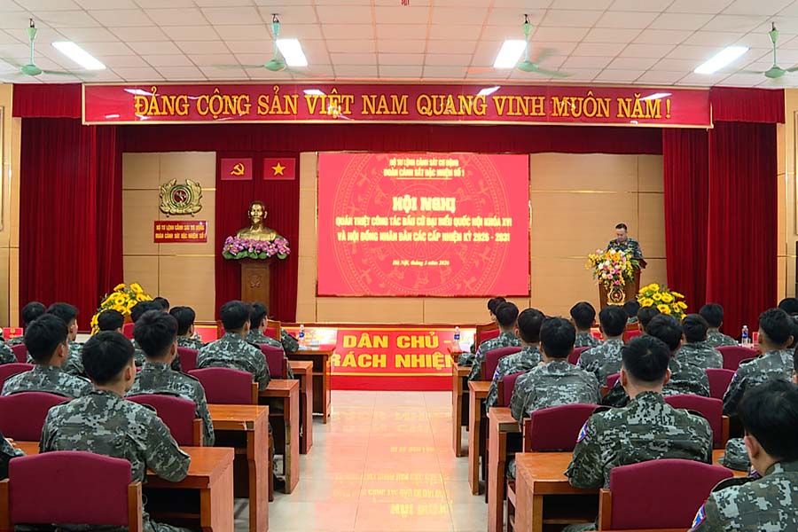 Đoàn Cảnh sát đặc nhiệm số 1 quán triệt, triển khai nhiệm vụ đến các đội và toàn thể cán bộ, chiến sĩ. Ảnh: Nguyễn Hằng 