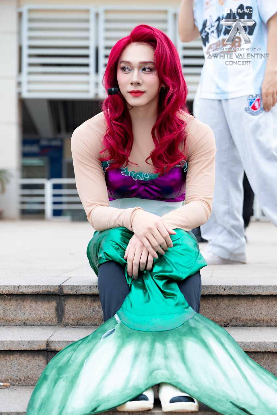 Các Anh Trai khuấy động không khí với những màn hóa thân độc đáo. Ảnh: DAC