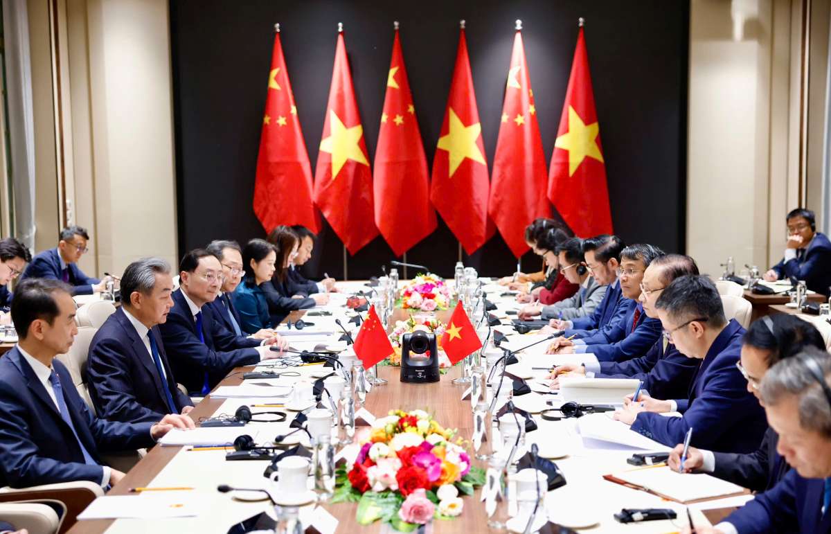Bộ trưởng Bộ Ngoại giao Việt Nam - Trung Quốc trao đổi chiến lược. Ảnh: Hải Nguyễn