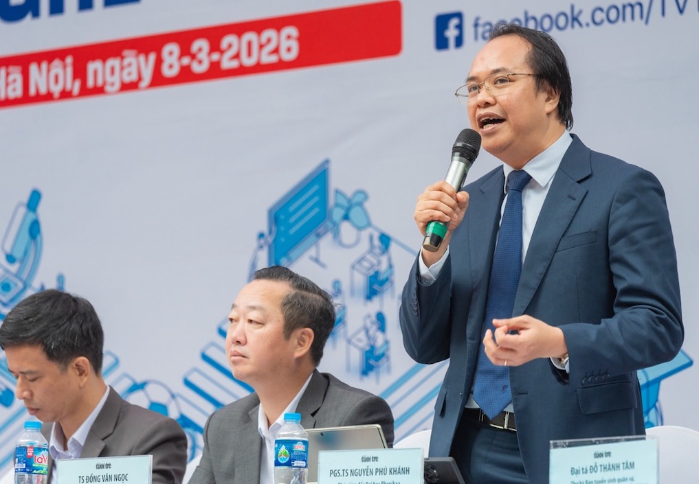 PGS.TS Nguyễn Phú Khánh - Phó Hiệu trưởng Đại học Phenikaa. Ảnh: Nhà trường cung cấp