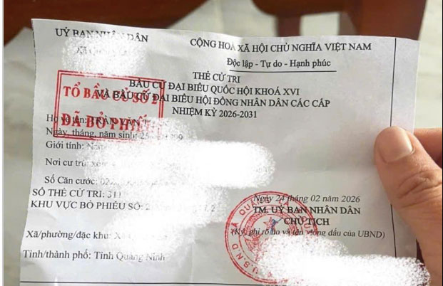 Thẻ cử tri có nhiều thông tin của công dân. Ảnh: Bộ Công an