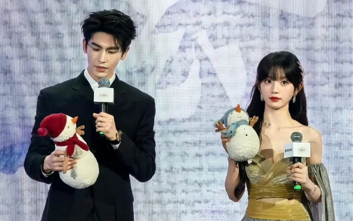 Truong Lang Hach, Dien Hi Vi at the promotion of the movie Truc Ngoc. Photo: VieON.