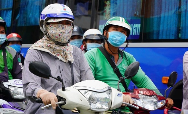 Hot weather occurs in the South. Photo: Chan Phuc