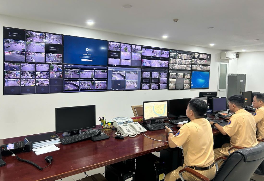 Surveillance camera system stretching across Ho Chi Minh City. Photo: PC08