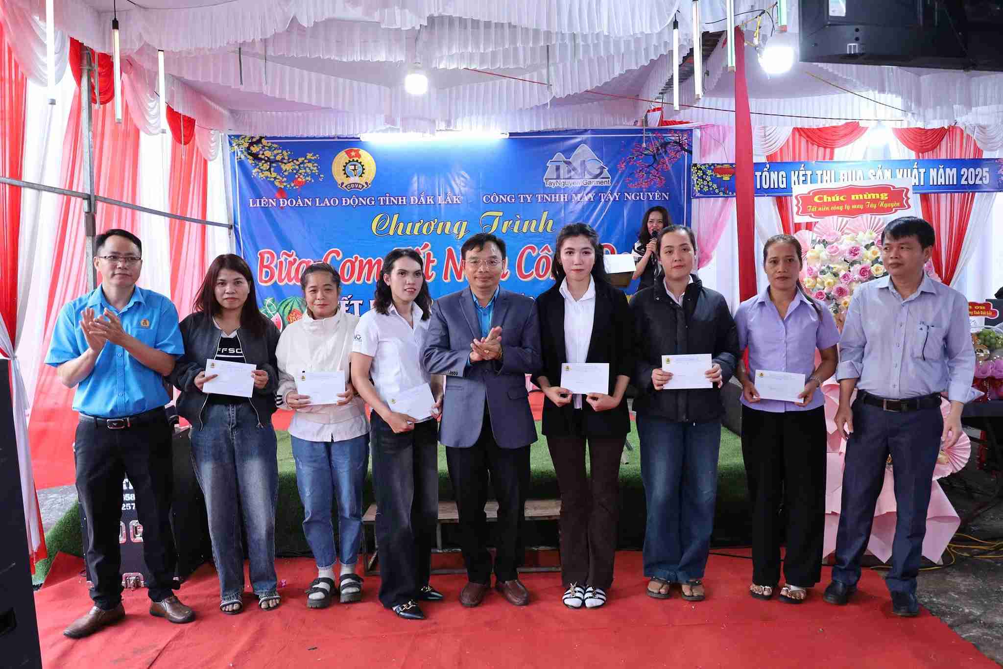 In the first quarter of 2026, trade union levels in Dak Lak province prioritized resources to care for union members during the Lunar New Year and focused on establishing new grassroots trade unions. Photo: Dak Lak Trade Union