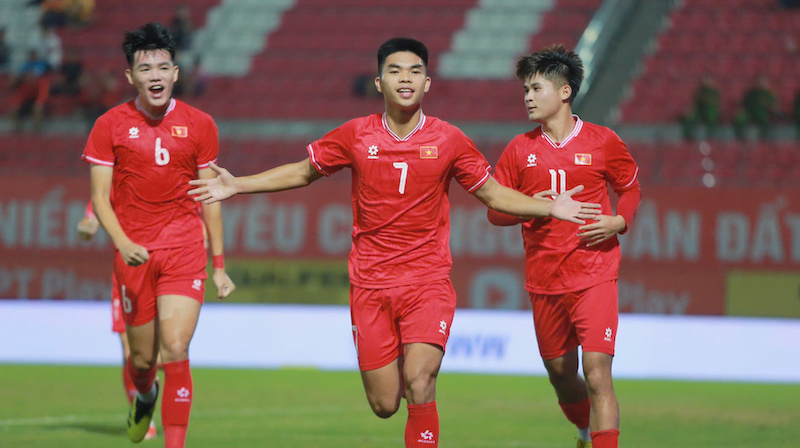 U23 Vietnam striker Nguyen Le Phat is injured. Photo: Minh Dan