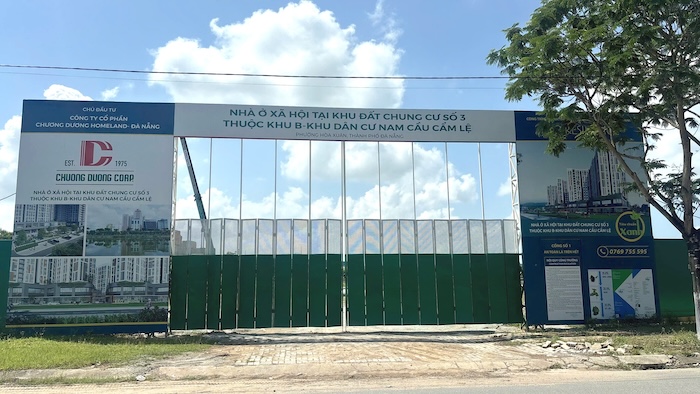 Da Nang Opens for sale 849 social housing apartments at Nam Cau Cam Le project. Photo: Tran Thi