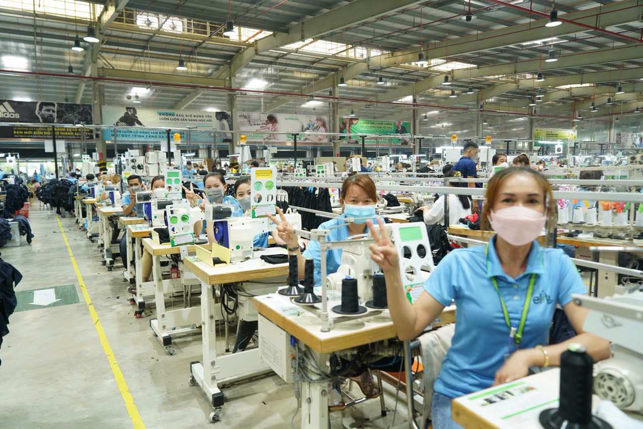 엘리트 롱탄 유한회사, 1,000명 이상의 노동자 긴급 채용. 사진: HAC