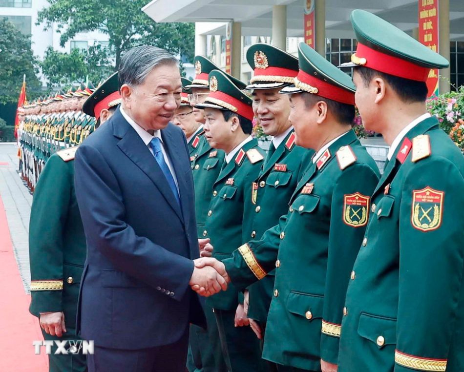 Tổng Bí thư Tô Lâm đến thăm và làm việc với Học viện Kỹ thuật quân sự. Ảnh: TTXVN