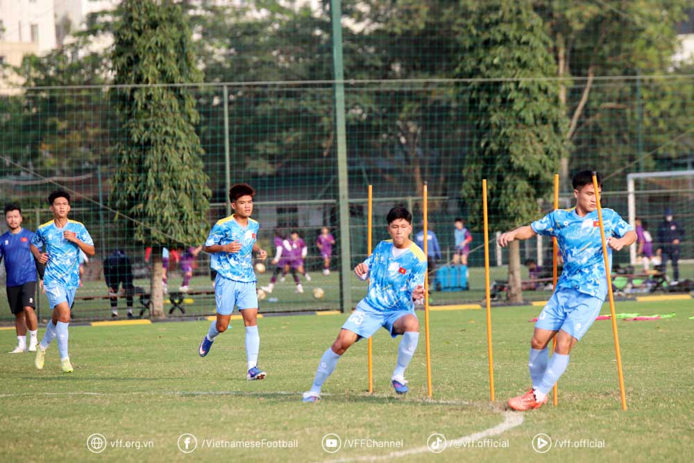 U19 Việt Nam duy trì cường độ tập luyện, chuẩn bị sàng lọc nhân sự. Ảnh: VFF