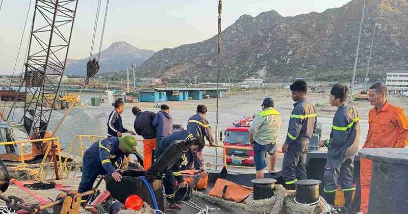 Khánh Hòa: Điều tra nguyên nhân tử vong của 3 thuyền viên trên tàu hàng