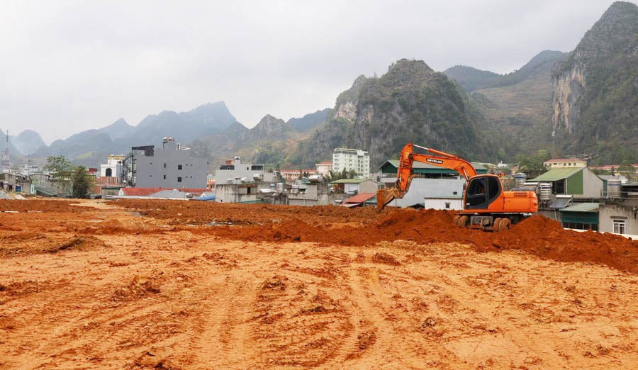 Mặt bằng xây dựng trường nội trú liên cấp xã Đồng Văn đã được giải phóng, đủ điều kiện khởi công. Ảnh: Đức Hạnh.