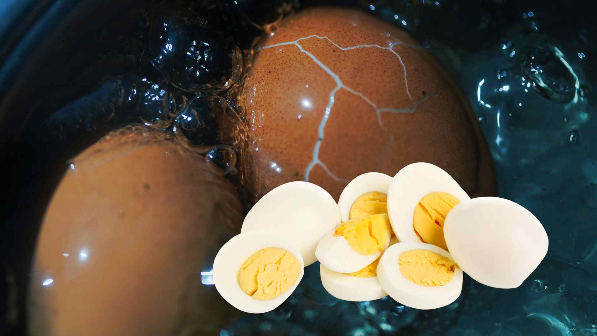 Boiling eggs with salt can slightly increase the boiling temperature of the water, supporting the freezing process of egg whites if the eggshell is cracked. Graphic photo: Huong Son