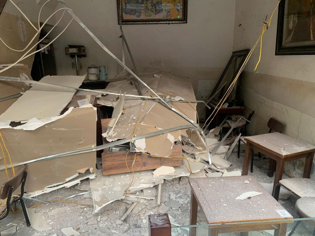 Nhiều tài sản bị hư hỏng. Ảnh: Minh Hạnh