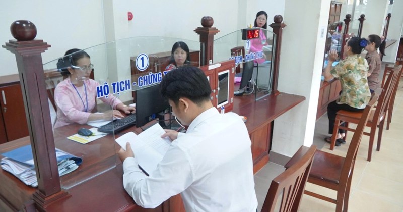 Điều chỉnh lương cho cán bộ cấp xã sau rà soát