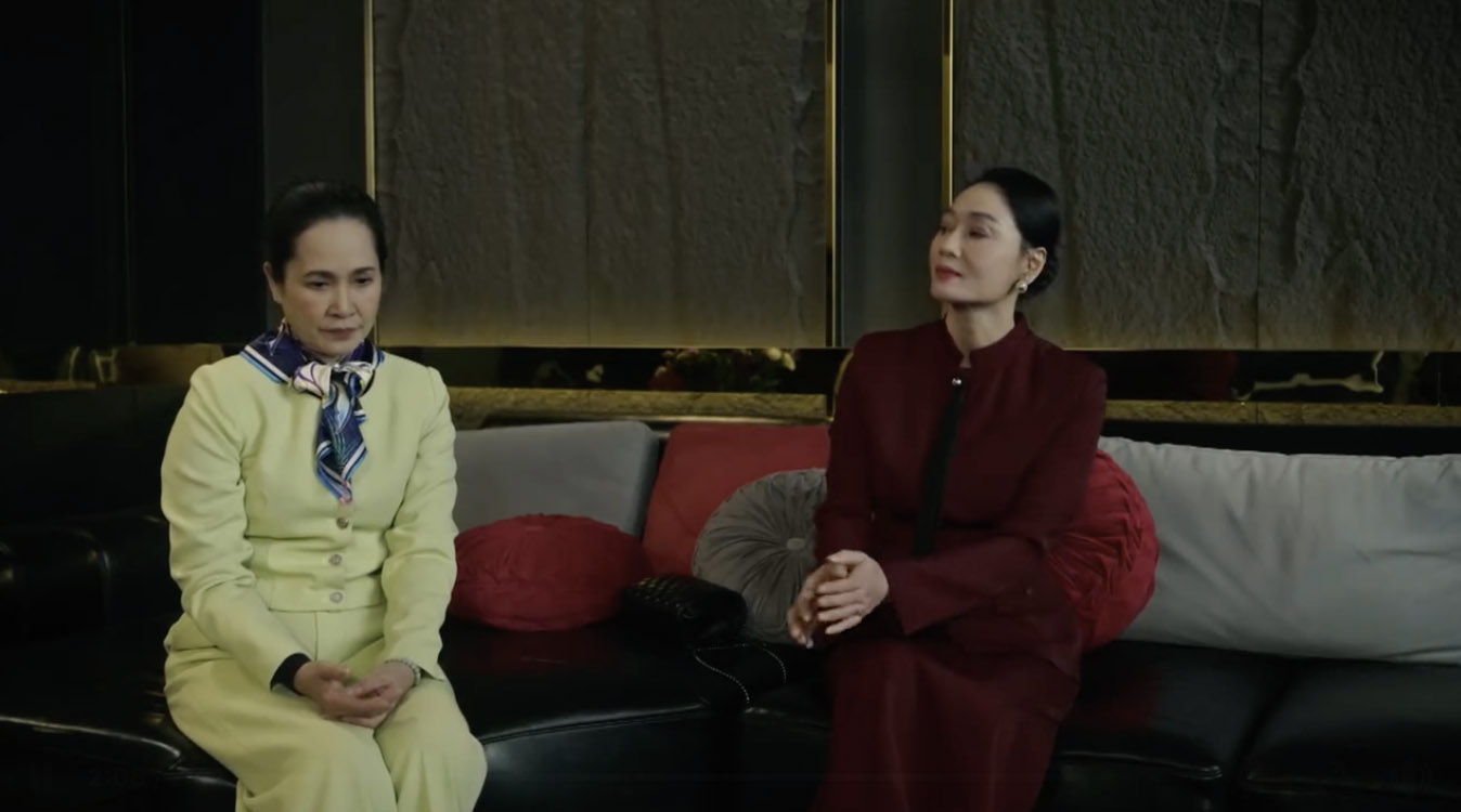 Mẹ Lâm đã tới gặp bà Dung để xin cho Thương. Ảnh: VFC. 