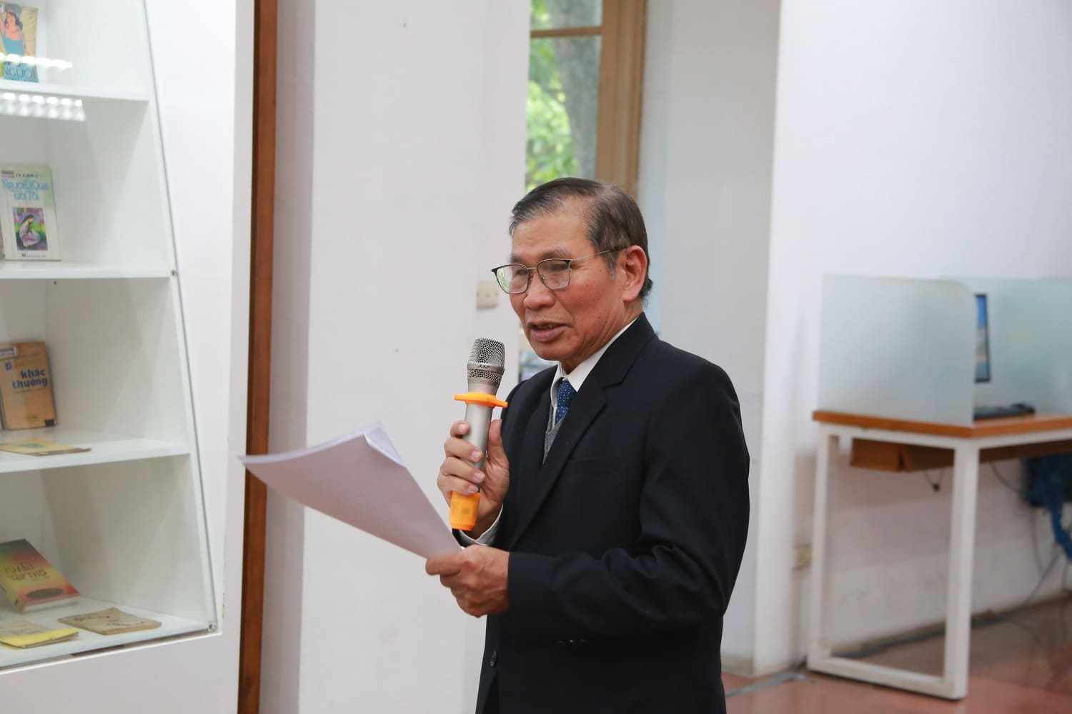 Poet Le Tuan Loc. Photo: Character provided