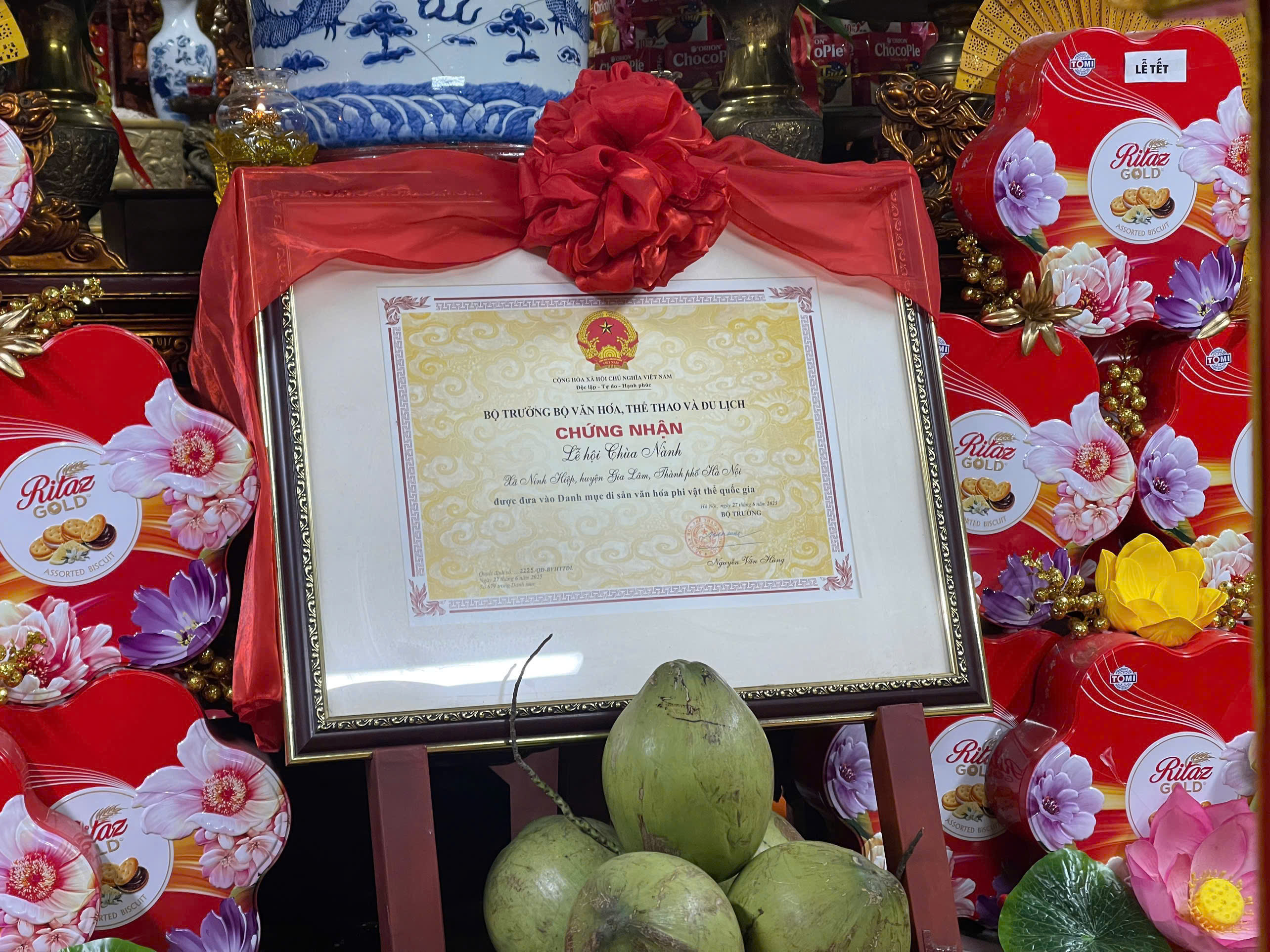 Lễ hội được Bộ Văn hóa, Thể thao và Du lịch đưa vào danh mục Di sản văn hóa phi vật thể quốc gia (Quyết định số 2225/QĐ - BVHTTDL ngày 27.6.2025). Ảnh Quỳnh Mai 