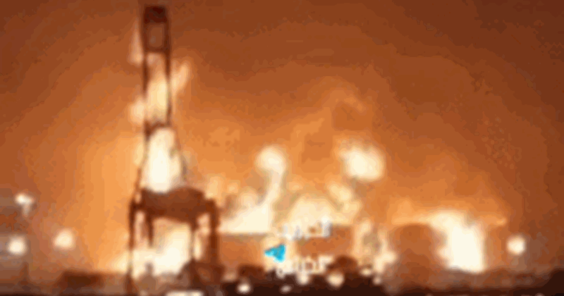 Iran fires missiles across oil and gas facilities in the Gulf, oil prices fluctuate