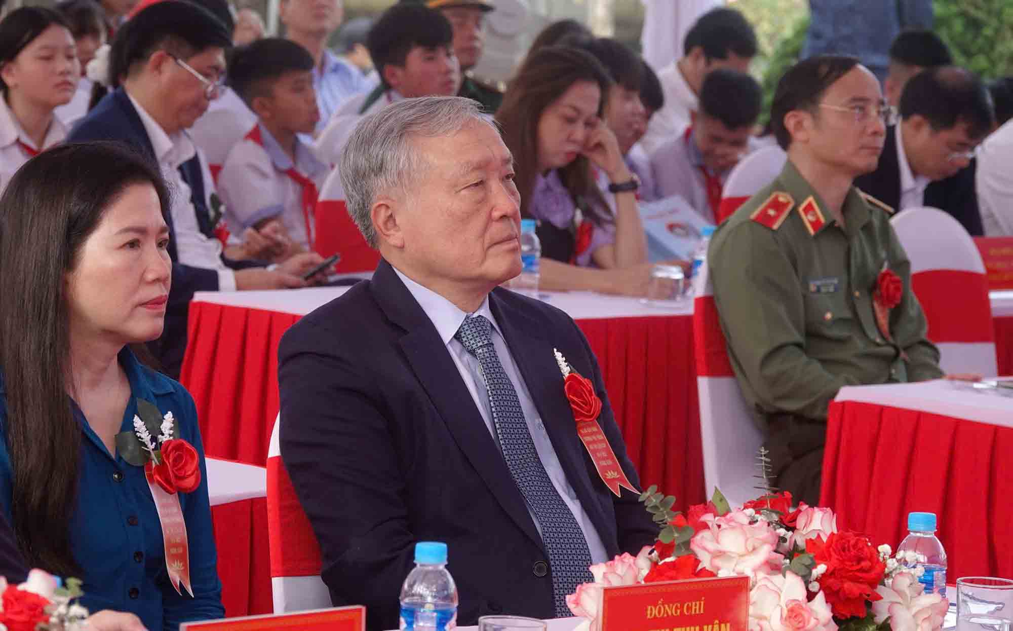 Phó Thủ tướng thường trực Chính phủ Nguyễn Hòa Bình đã dự lễ khởi công Trường phổ thông nội trú liên cấp Tiểu học và Trung học cơ sở Hương Xuân. Ảnh: Trần Tuấn