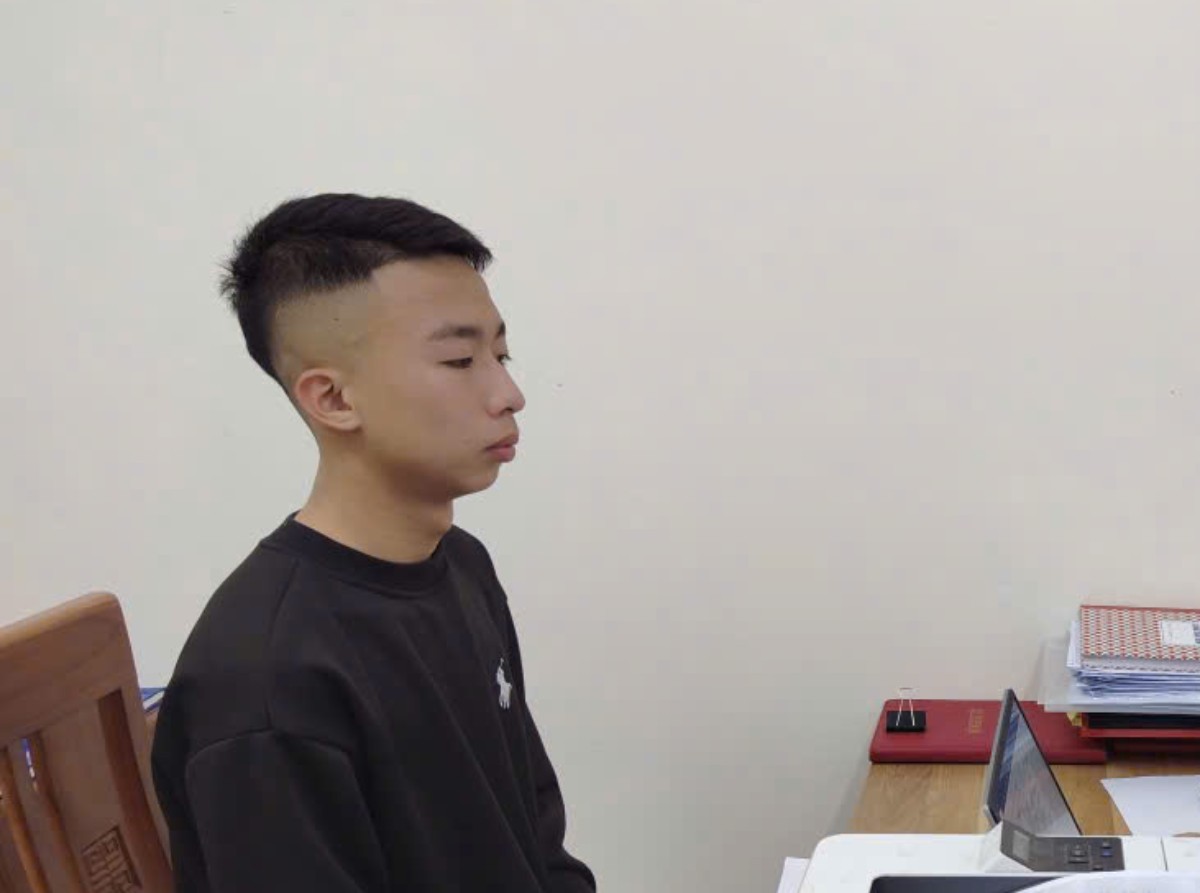 Hoàng Văn Trường đánh bạc dưới hình thức cá cược tài xỉu. Ảnh: Công an tỉnh Hưng Yên