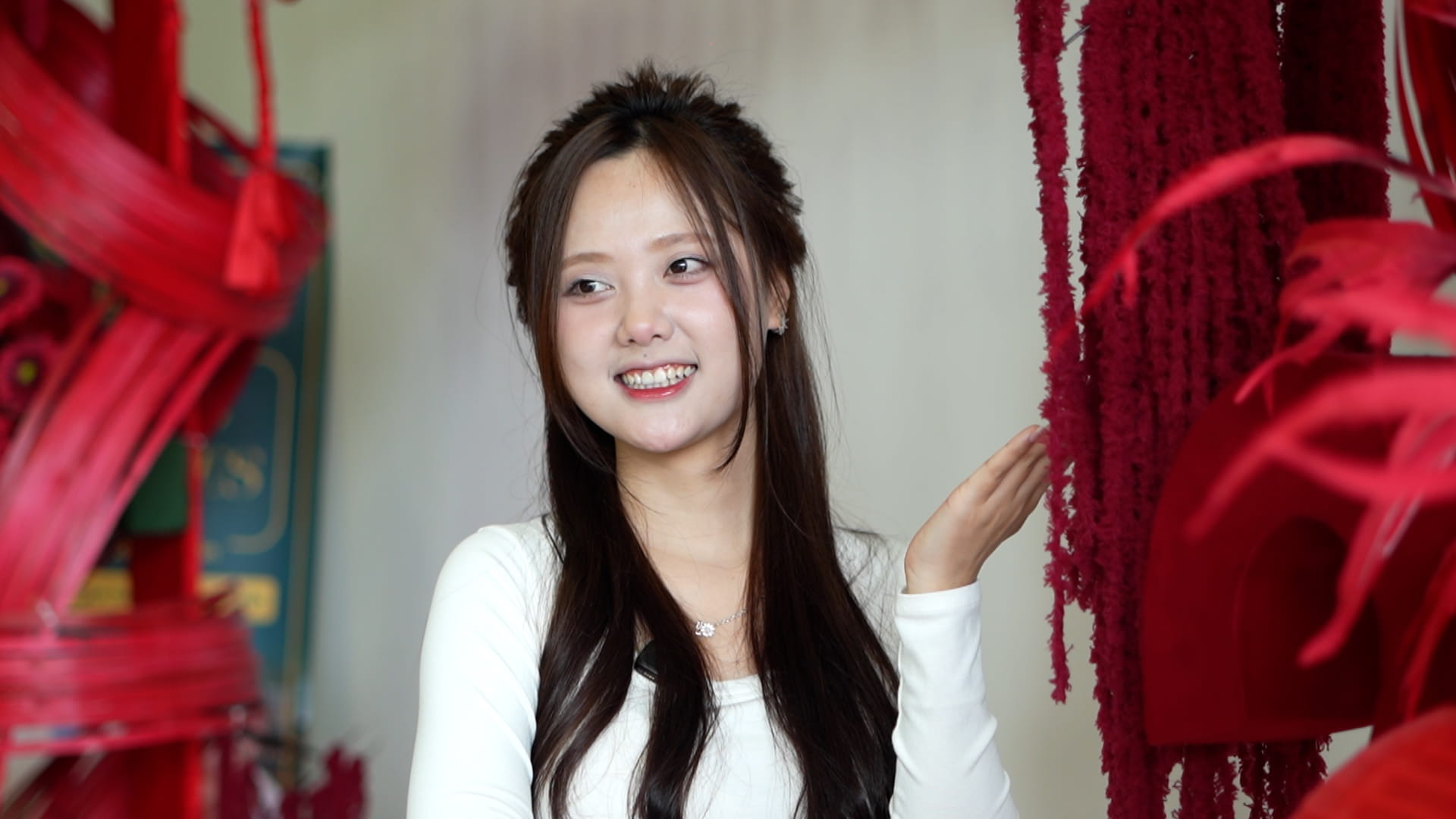 Young people regain emotional balance from coffee sessions after work