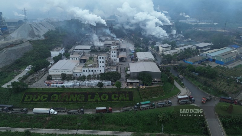 Current status of Duc Giang Chemical Co., Ltd. - Lao Cai in Tang Loong Industrial Park. Photo: Dinh Dai