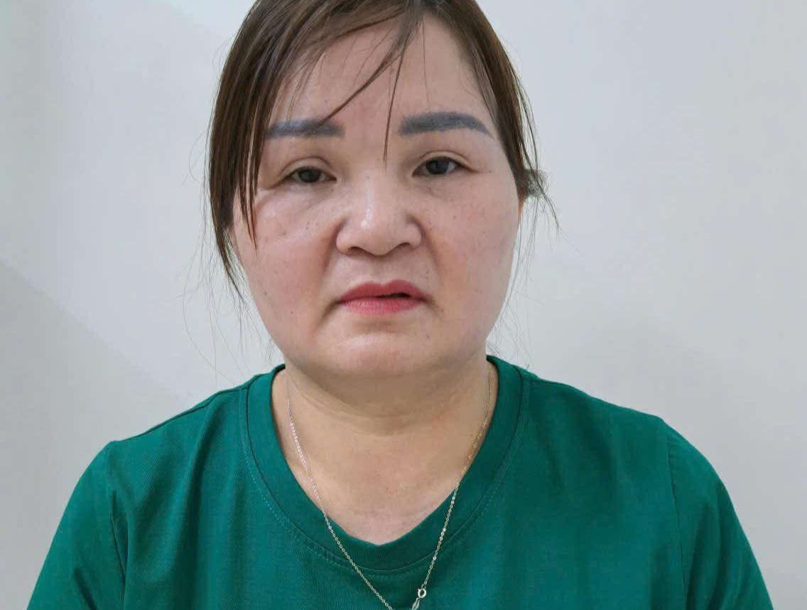 Bàn Thị Phương bị khởi tố về tội tổ chức cho người khác trốn đi nước ngoài. Ảnh: Công an Tuyên Quang