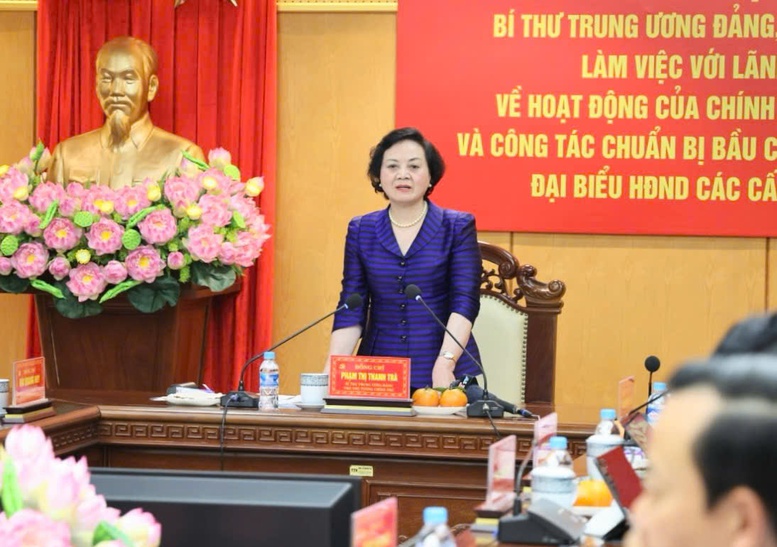 Deputy Prime Minister Pham Thi Thanh Tra requested Ha Tinh to boldly review, supplement, transfer, and arrange to meet public service requirements. Photo: VGP