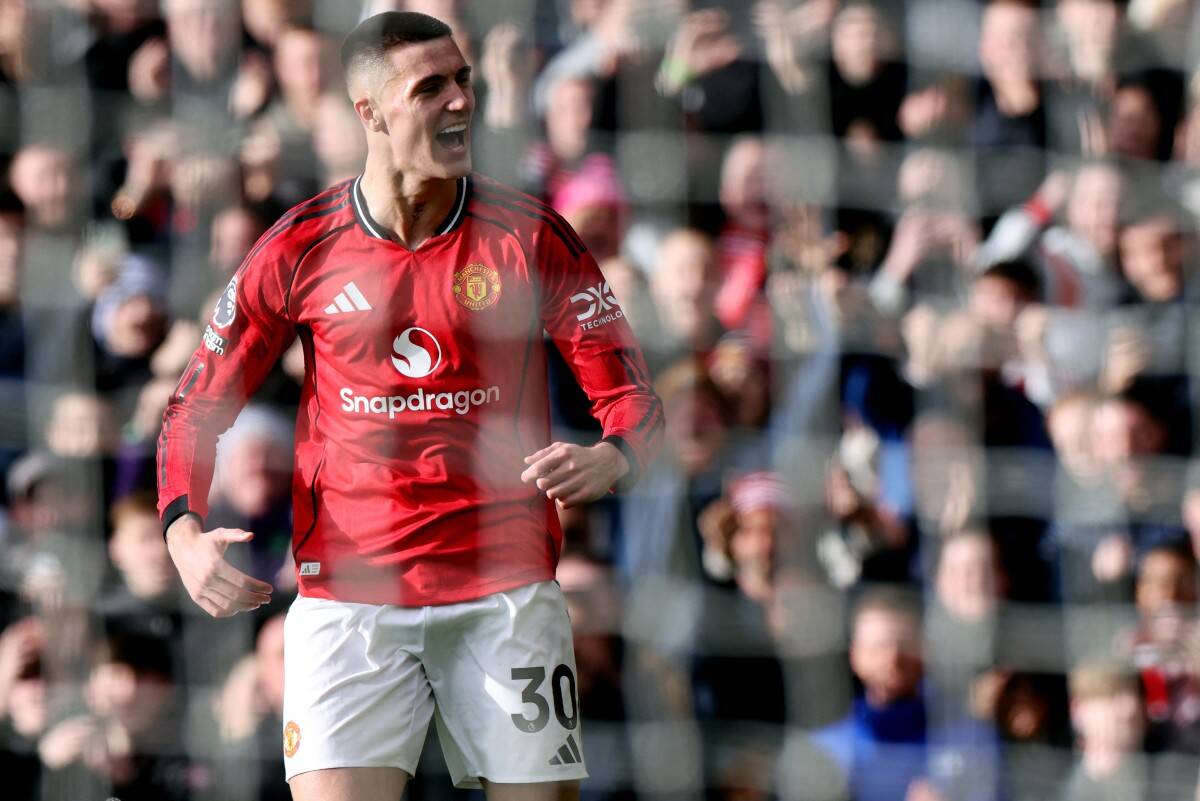 Benjamin Sesko is constantly playing the role of a Man United hero. Photo: AFP