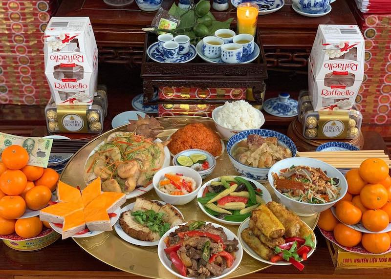 Suggestions for the full moon feast of the first lunar month. Photo: Tung Do