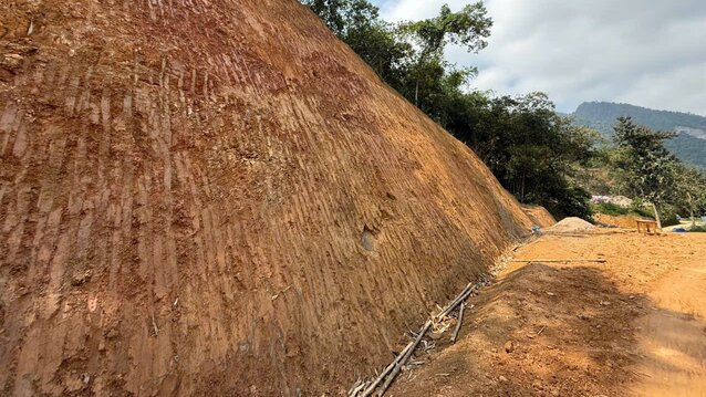 Khu vực gia đình ông Tú tự ý san gạt. Ảnh: Minh Nguyễn