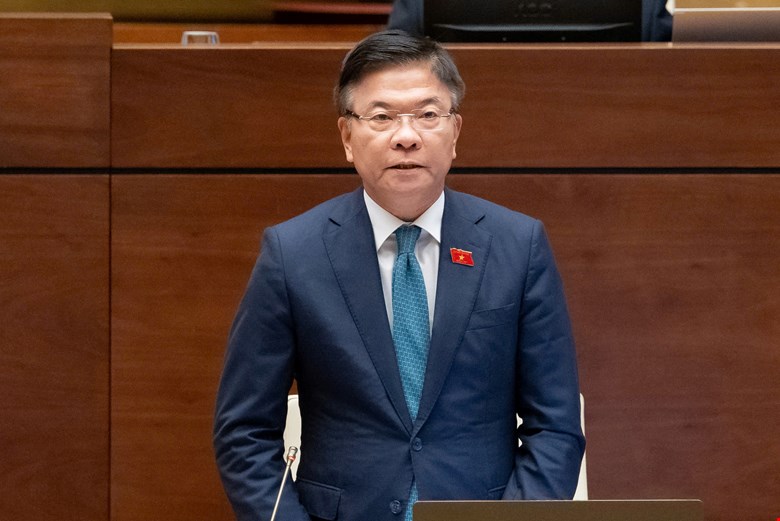 Deputy Prime Minister Le Thanh Long. Photo: Pham Dong