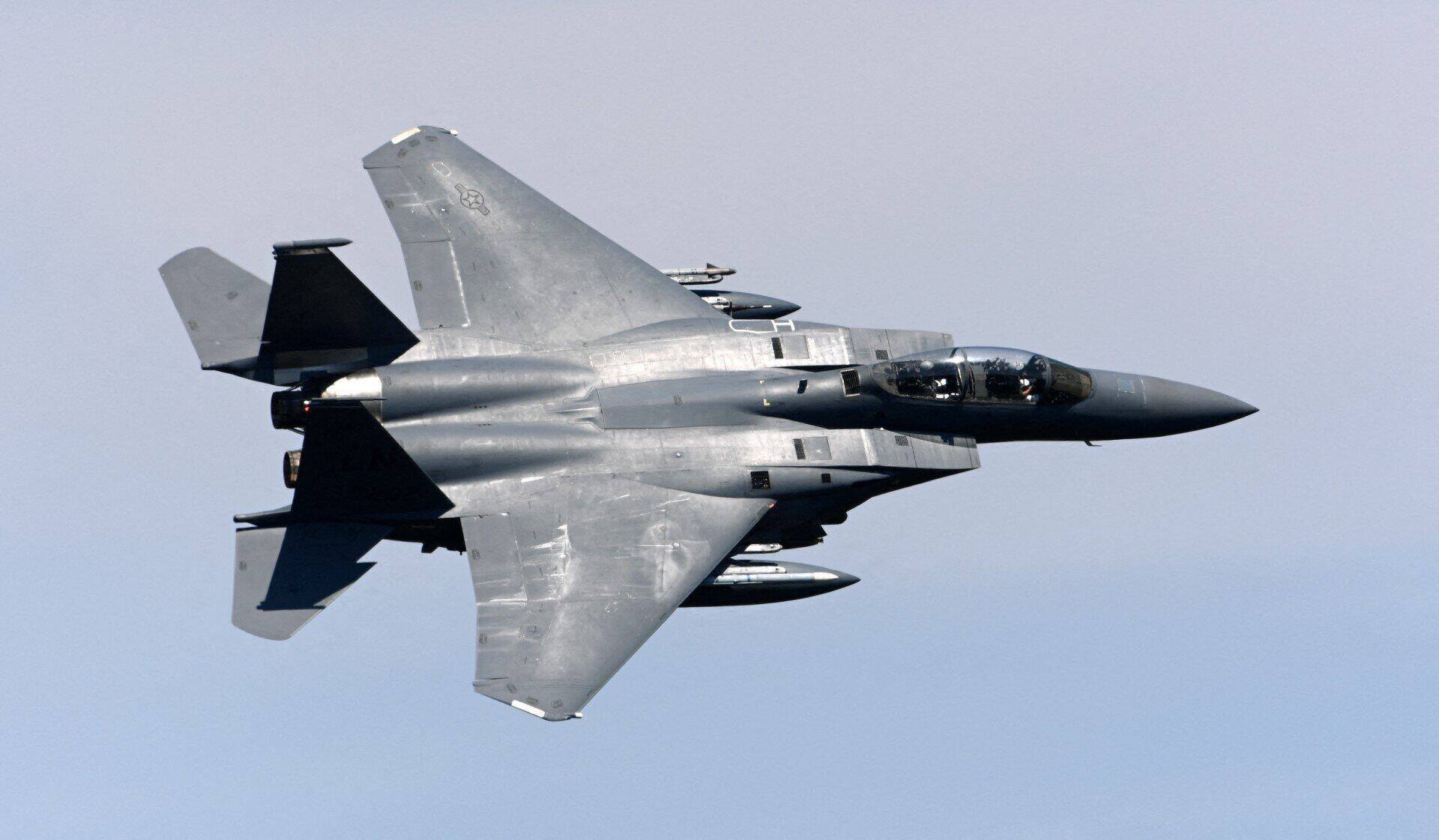 A US-made F-15 aircraft, the same type as the plane that crashed in Kuwait. Photo: AFP