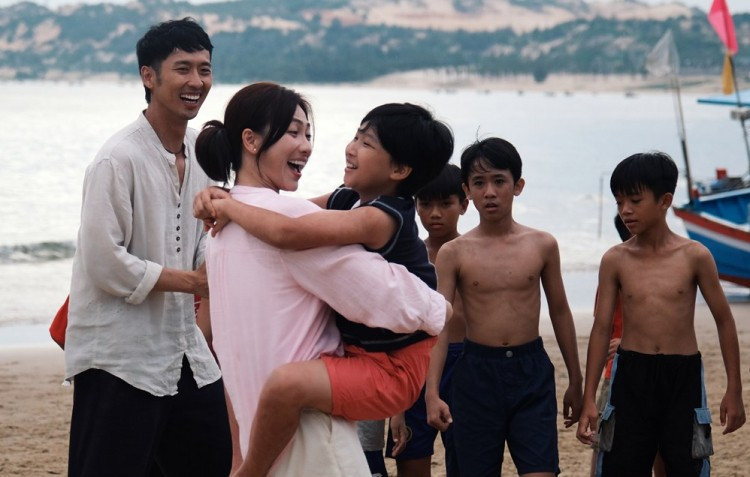 “Báu vật trời cho” đuối về cuối. Ảnh: Nhà sản xuất