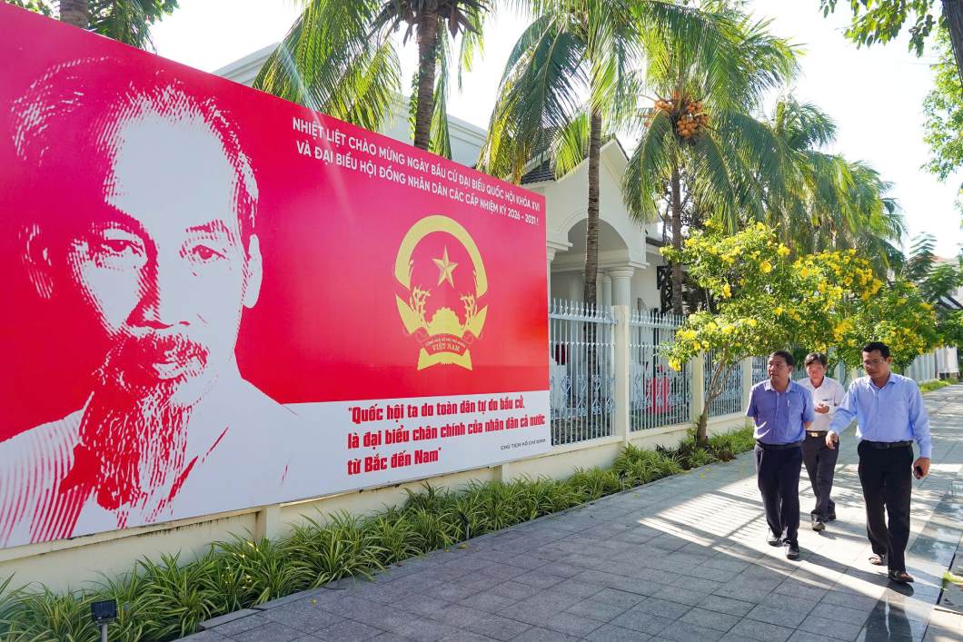 Cần Thơ đẩy mạnh tuyên truyền, tạo không khí rộn ràng trước ngày hội của toàn dân. Ảnh: Quang Khôi