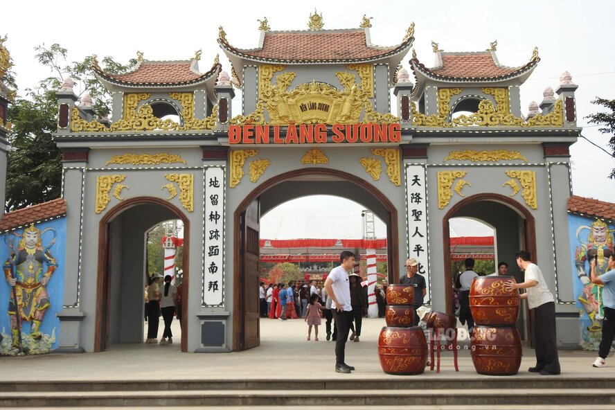 Đền Lăng Sương được công nhận là Di tích lịch sử cấp quốc gia. Ảnh: Tô Công.