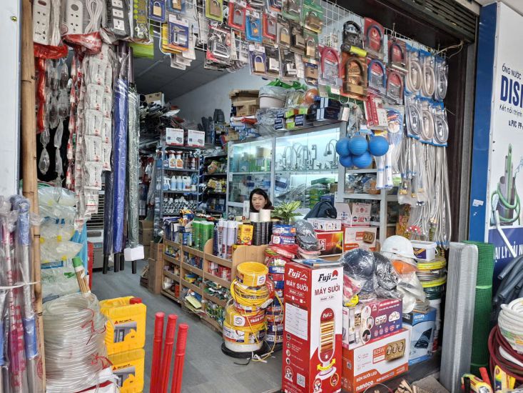 The new tax policy helps business households be more proactive in declaring and managing business activities. Photo: Luc Giang