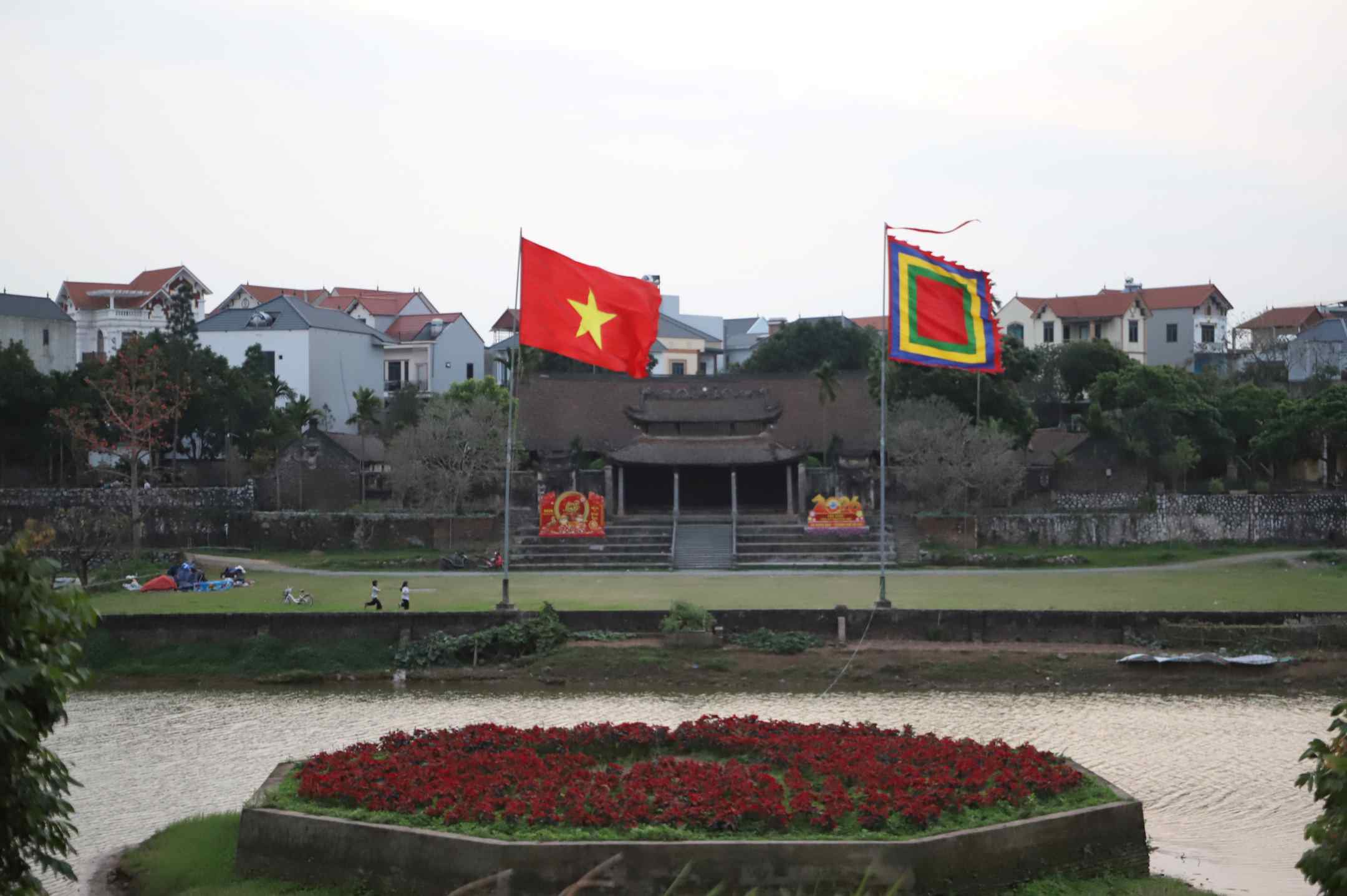 Overview of Dinh So. Photo: Minh Vu