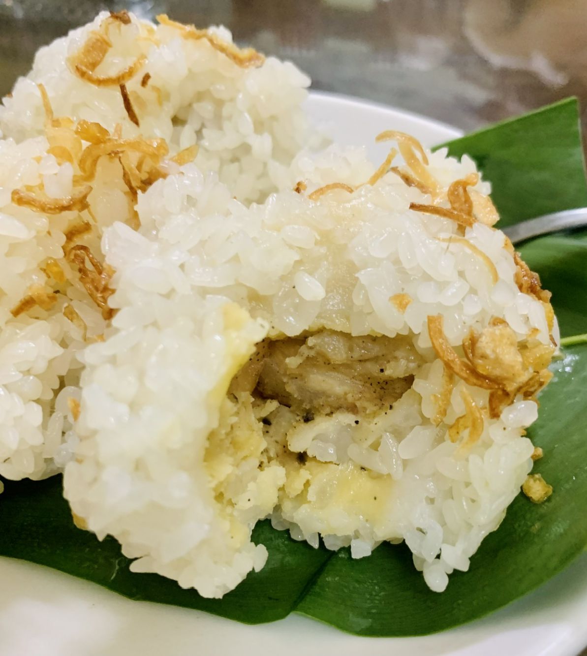 Bánh khúc Nam Định không dùng rau khúc. Ảnh: Kỳ Lâm