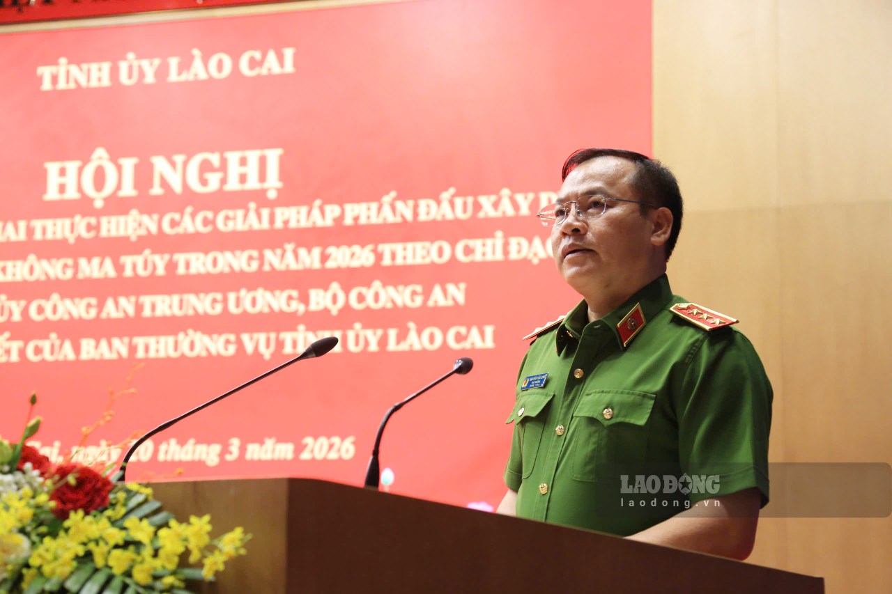 Thượng tướng Nguyễn Văn Long - Thứ trưởng Bộ Công an phát biểu chỉ đạo tại Hội nghị. Ảnh: Văn Đức