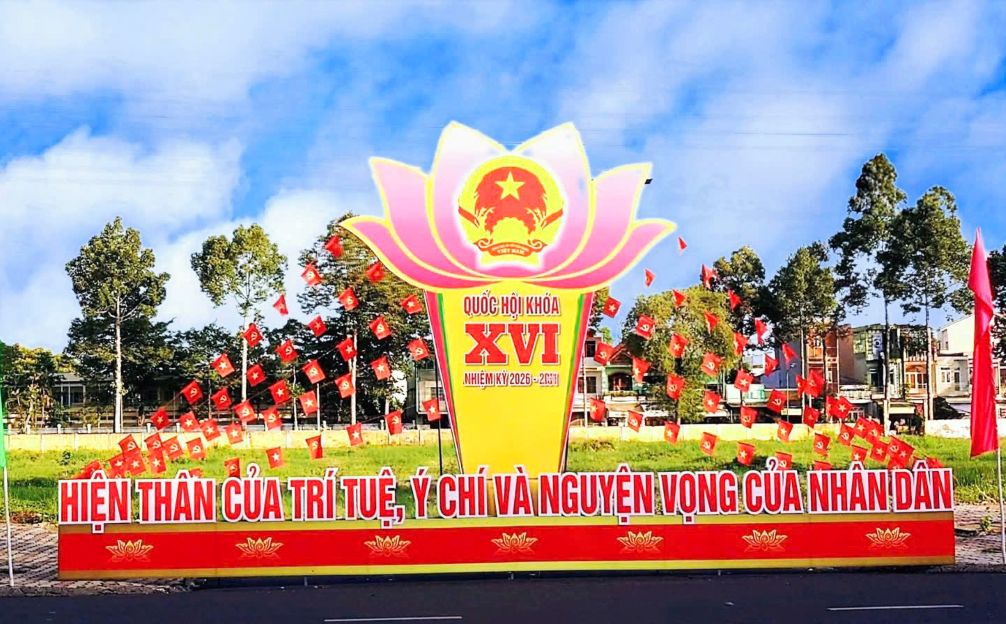 Scene of roads in Dong Thap province during the days of the National Assembly and People's Council elections in Dong Thap province. Photo: Thanh Mai