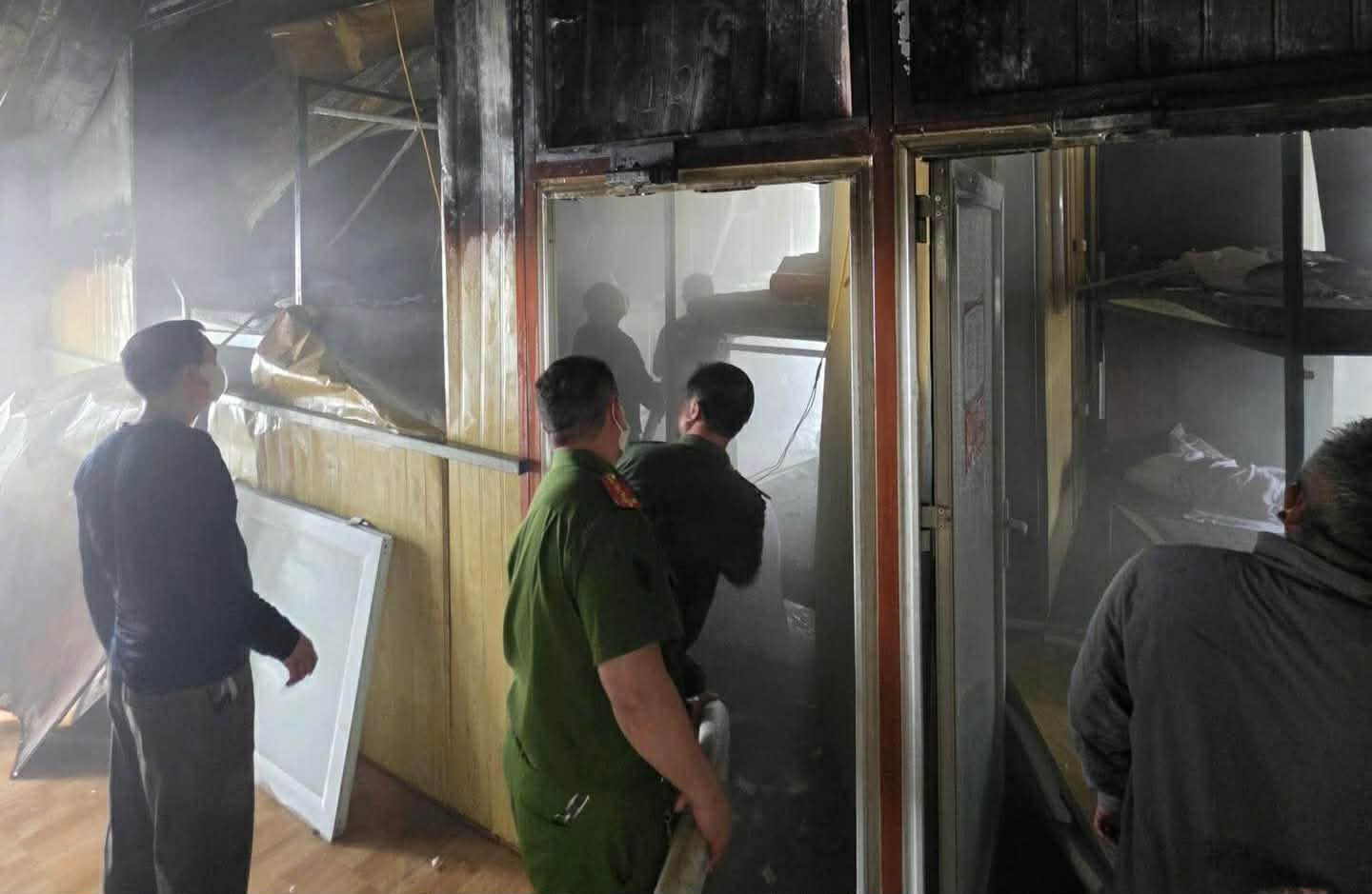 Fire scene in Meo Vac commune. Photo: Tuyen Quang Police