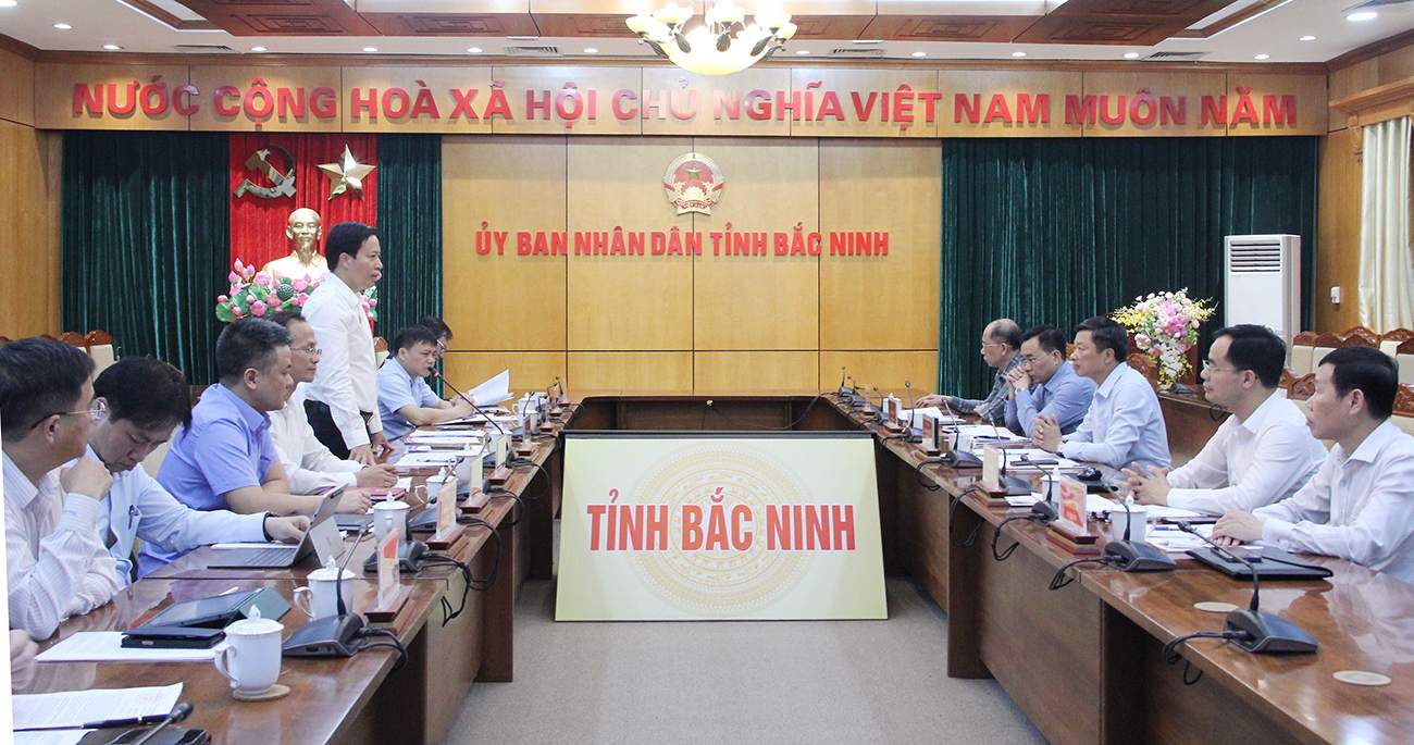 Overview of the working session at the office of Bac Ninh Provincial People's Committee. Photo: Nguyen Mien
