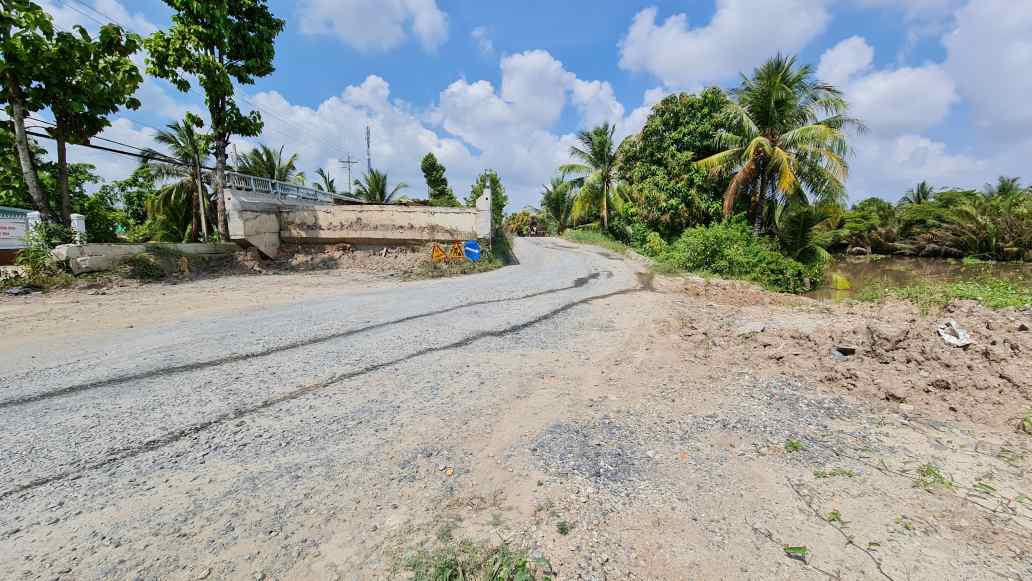 Đường Ninh Quới - Ngan Dừa đến nay vẫn chưa hoàn thành, ảnh chụp năm 2026. Ảnh: Nhật Hồ.