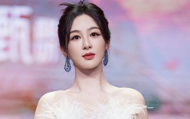 Nữ diễn viên Dương Tử. Ảnh Weibo