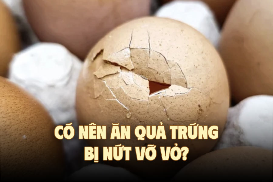 Should you eat an egg with a cracked peel